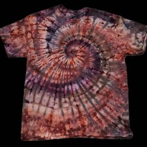 Custom tye dye t-shirt size L
